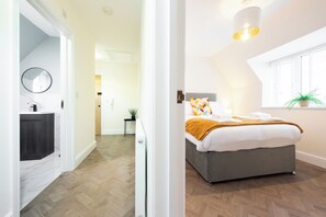 1 bedroom, iron/ironing board, Internet, bed sheets