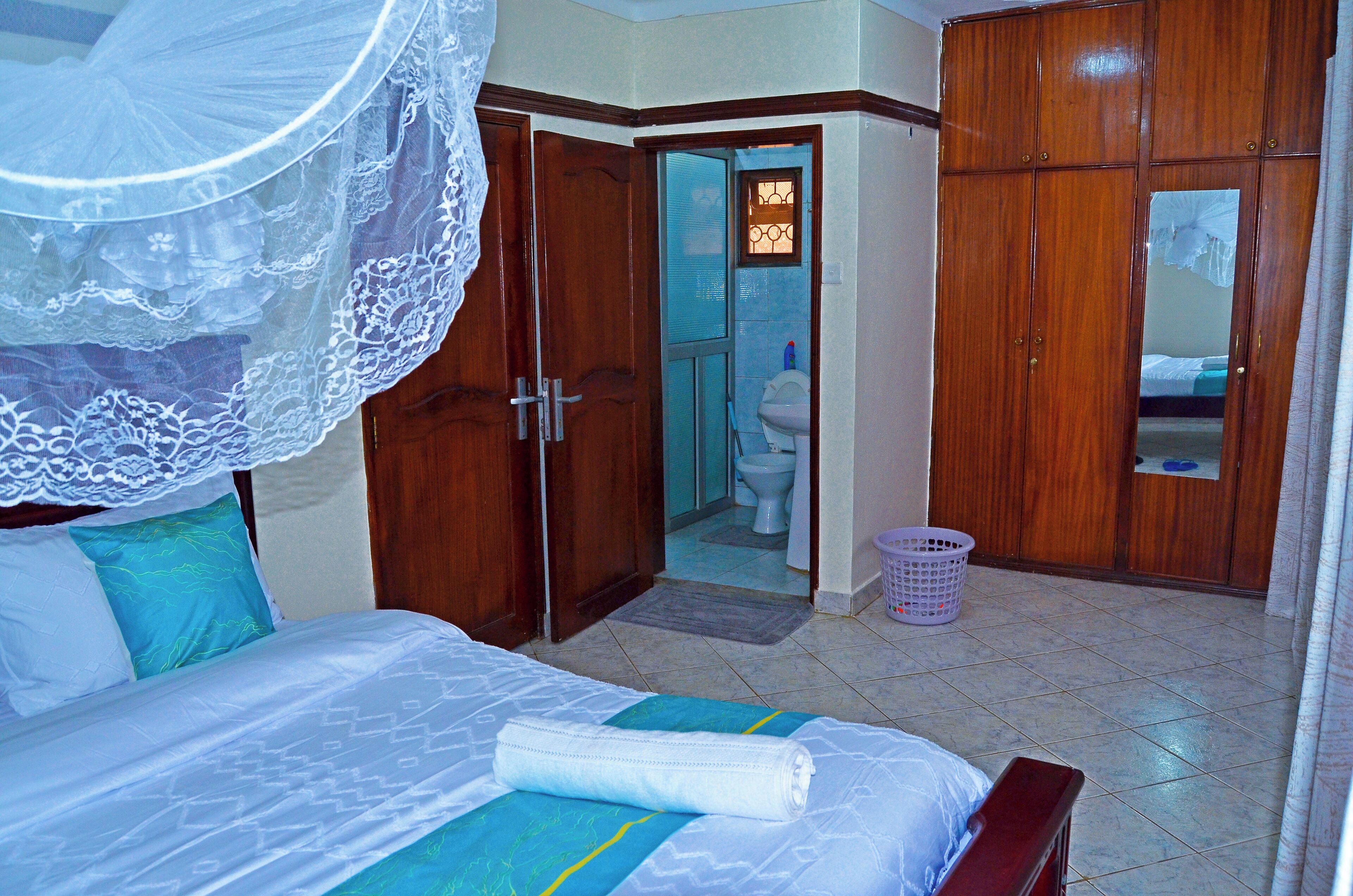 3 Schlafzimmer, Bügeleisen/Bügelbrett, WLAN, Bettwäsche