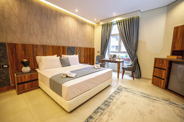 Deluxe Double Room, City View | In-room safe, free WiFi