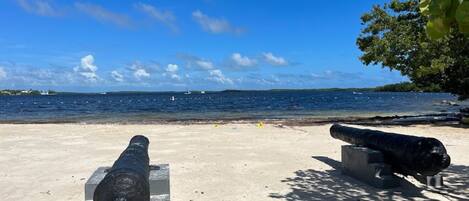 Sun-loungers, beach towels