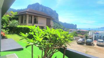 Apartment, 1 Bedroom, Balcony, Ocean View | Property grounds