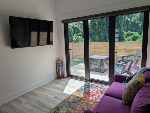 The Skulltimate Stay - Fire Pit & EV Charger!