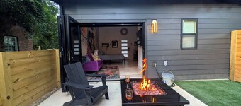 The Skulltimate Stay - Fire Pit & EV Charger!