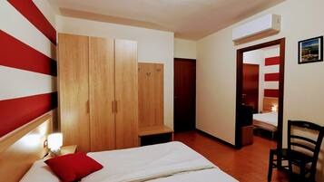 Family Room, Balcony, Mountain View | In-room safe, free WiFi
