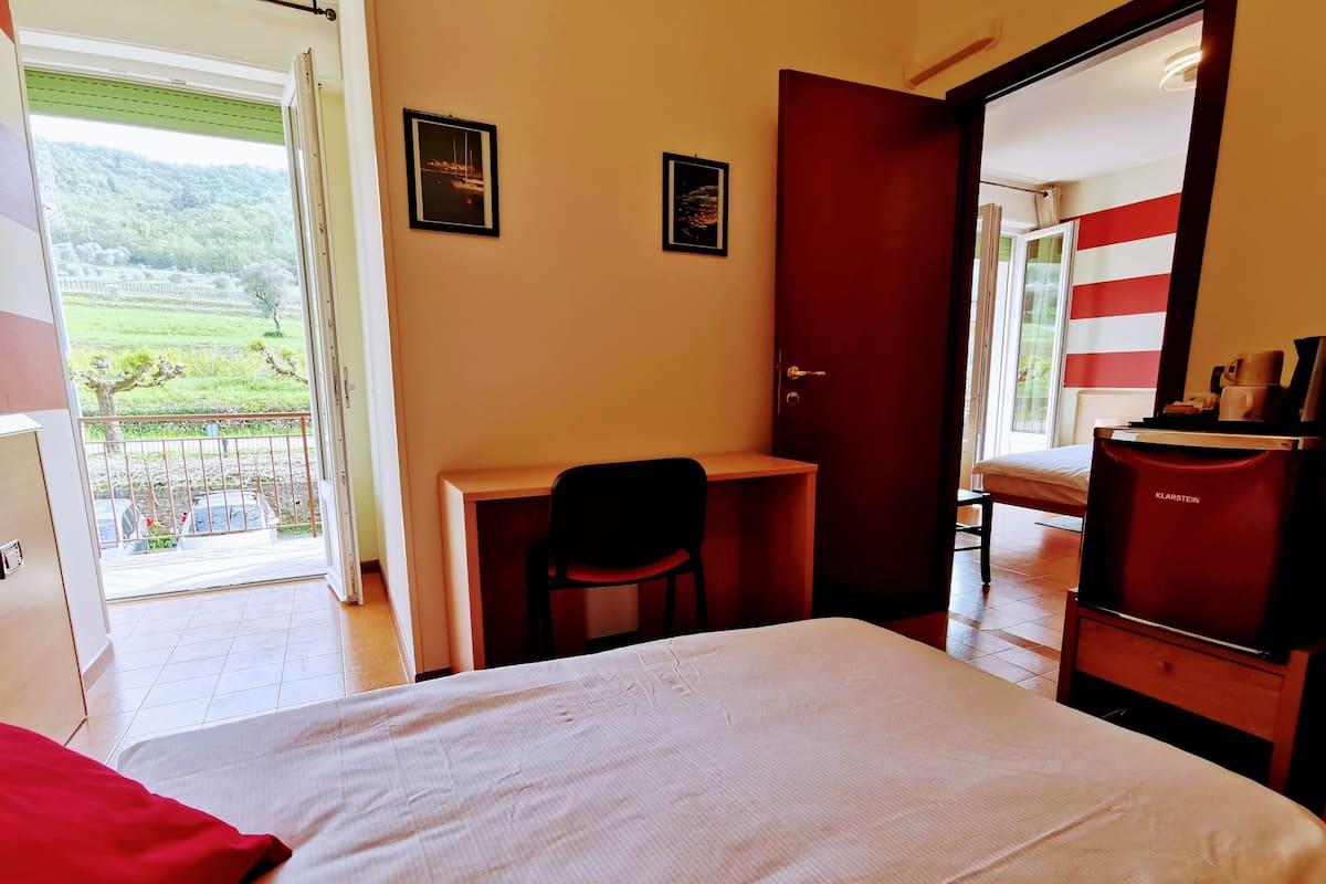 Family Room, Balcony, Mountain View