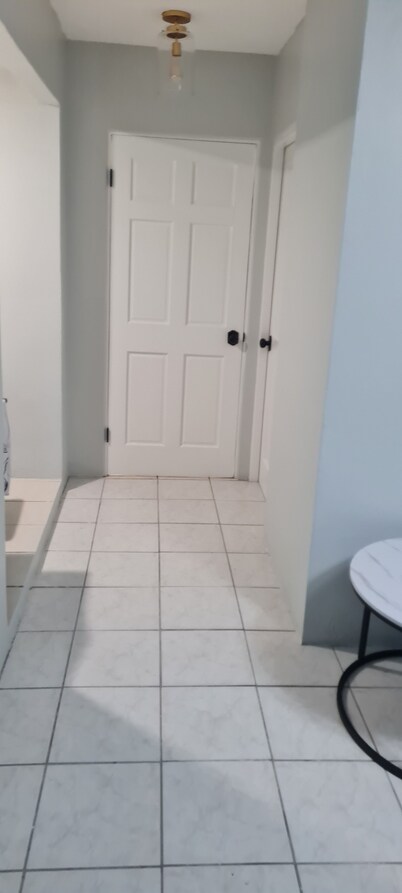 Modern 1-Bedroom Apartment Spacious & Fully Equipped