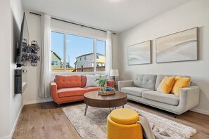 Smart TV, fireplace, table football, computer monitors