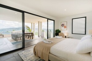4 bedrooms, iron/ironing board, WiFi, bed sheets - Amara 3 - A luxury villa with an incredible view (Les Trois-Îlets)