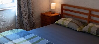  Ferienwohnung, kleine, gemütliche, im Landhausstil umgebaute ruhige Wohnung 