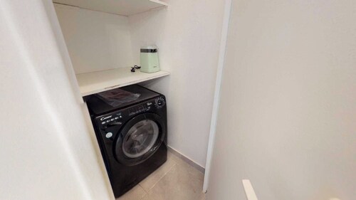 Private Room in a Shared Flat - Villeurbanne