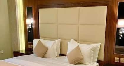 Neroz Inn Furnished Apartments