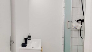 Apartment | Bathroom - Private Room in a Shared Flat - Villeurbanne (Villeurbanne)