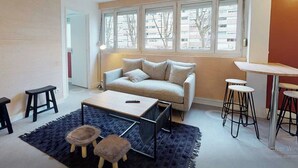 Apartment | Living area - Private Room in a Shared Flat - Villeurbanne (Villeurbanne)