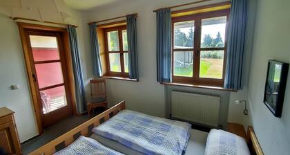 Ferienwohnung Schneeberg – 2–4 Pers. | EG