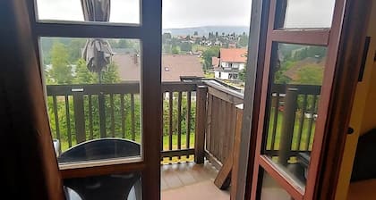 Ferienwohnung "Luisenburg" – 2–6 Pers. | DG