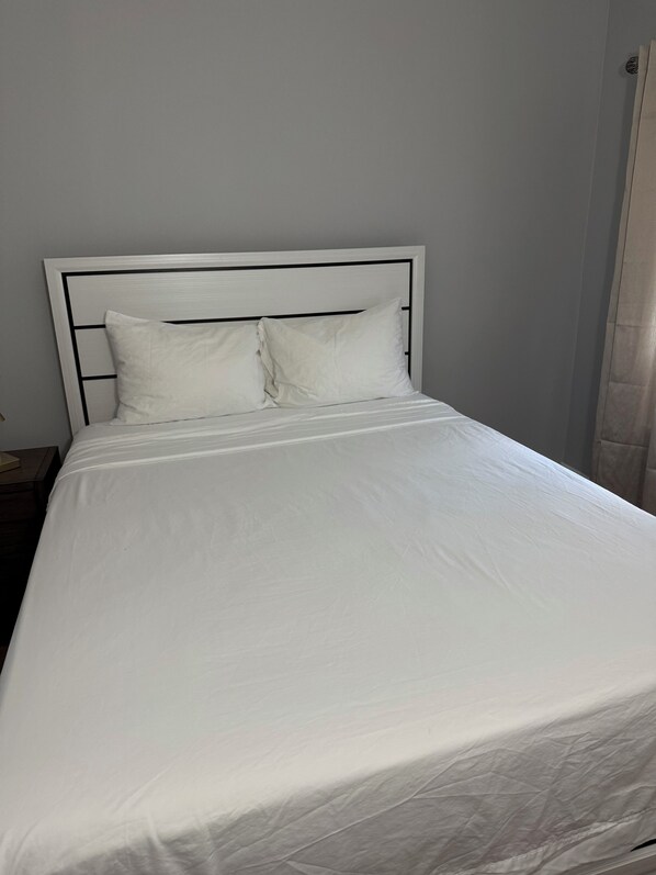 3 bedrooms, WiFi, bed sheets