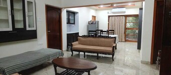 Spacious 2BR/2BA Private Home