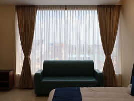 Suite Luxe | Coffres-forts dans les chambres, bureau