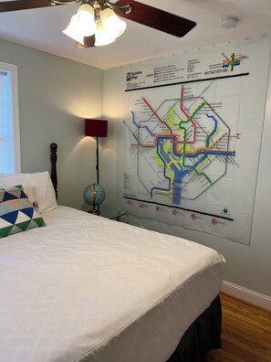 3 室のベッドルーム、アイロン / アイロン台、WiFi (無料)、ベッドシーツ