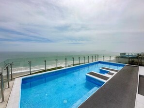 Rooftop pool