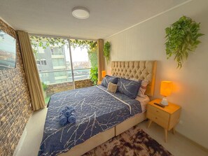 Appartement Confort, balcon, vue partielle sur la mer