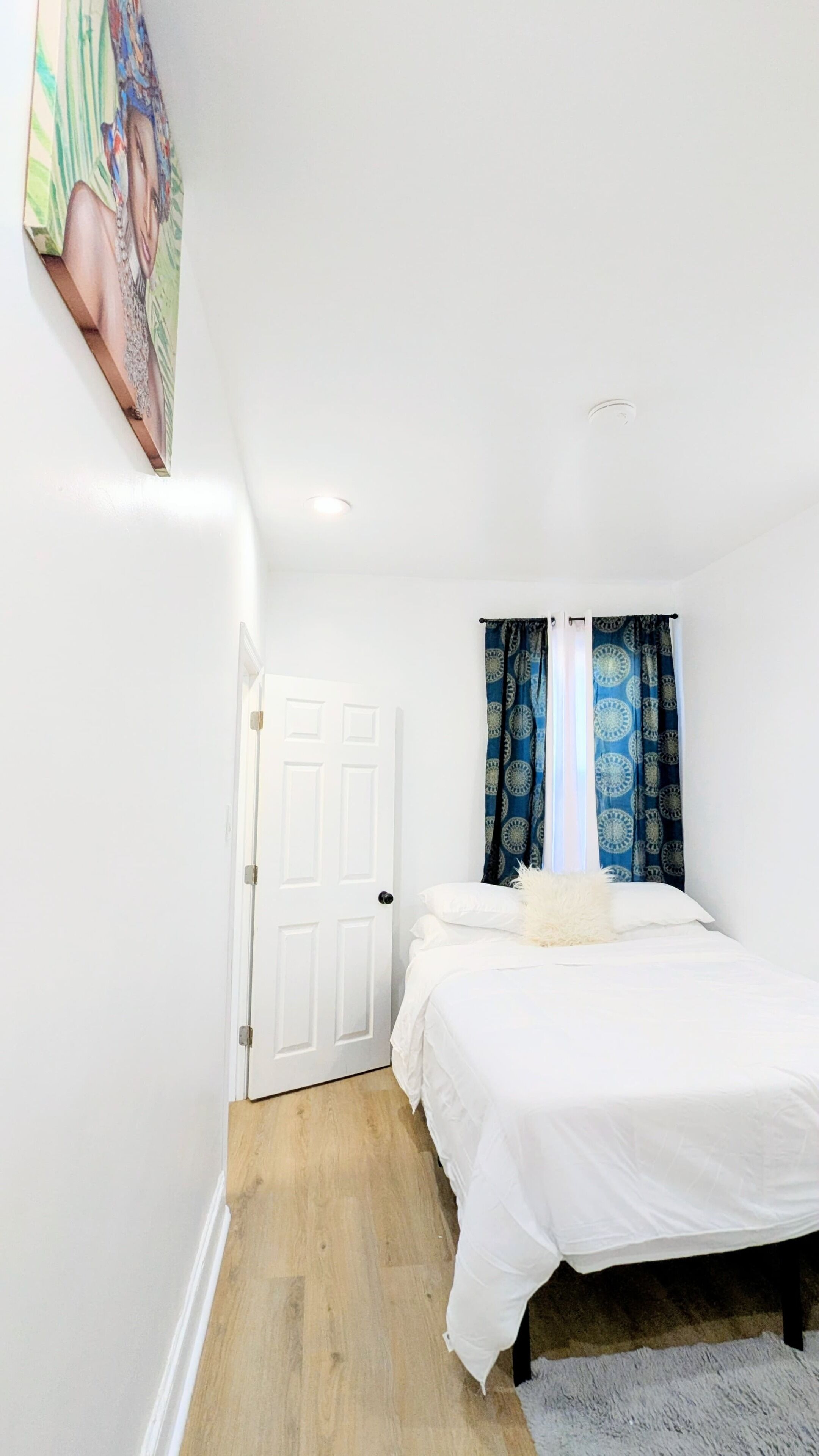 2 bedrooms, desk, iron/ironing board, free WiFi