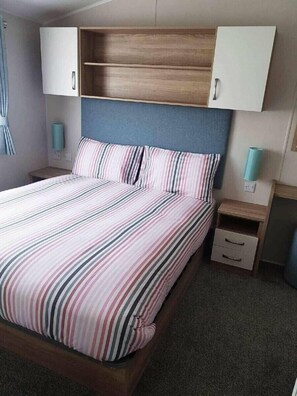 2 soverom, individuelt dekorert og individuelt innredet