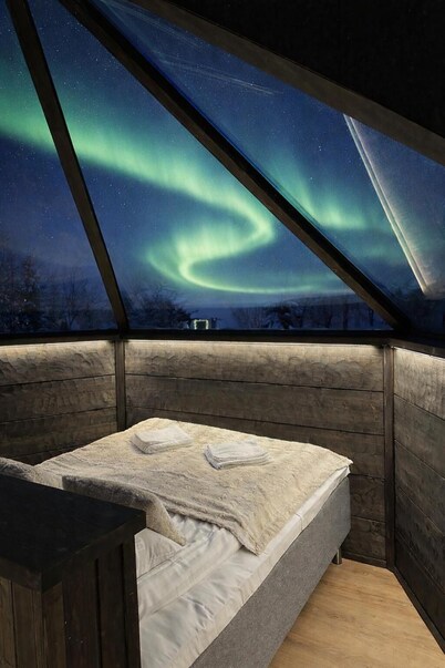 Shaman Village - Resort & Glass Igloos