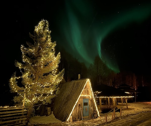 Shaman Village - Resort & Glass Igloos