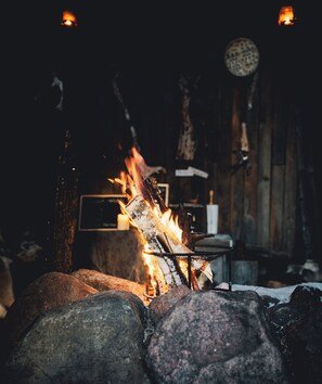 Courtyard - Shaman Village - Resort & Glass Igloos (Rovaniemi)