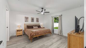 3 bedrooms, WiFi, bed sheets