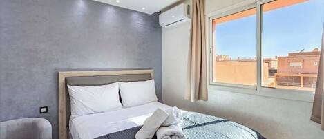 1 bedroom, in-room safe, free WiFi