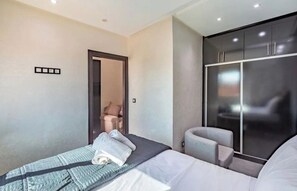 1 bedroom, in-room safe, free WiFi - Cozy apartment in hyper Center (Marrakech)