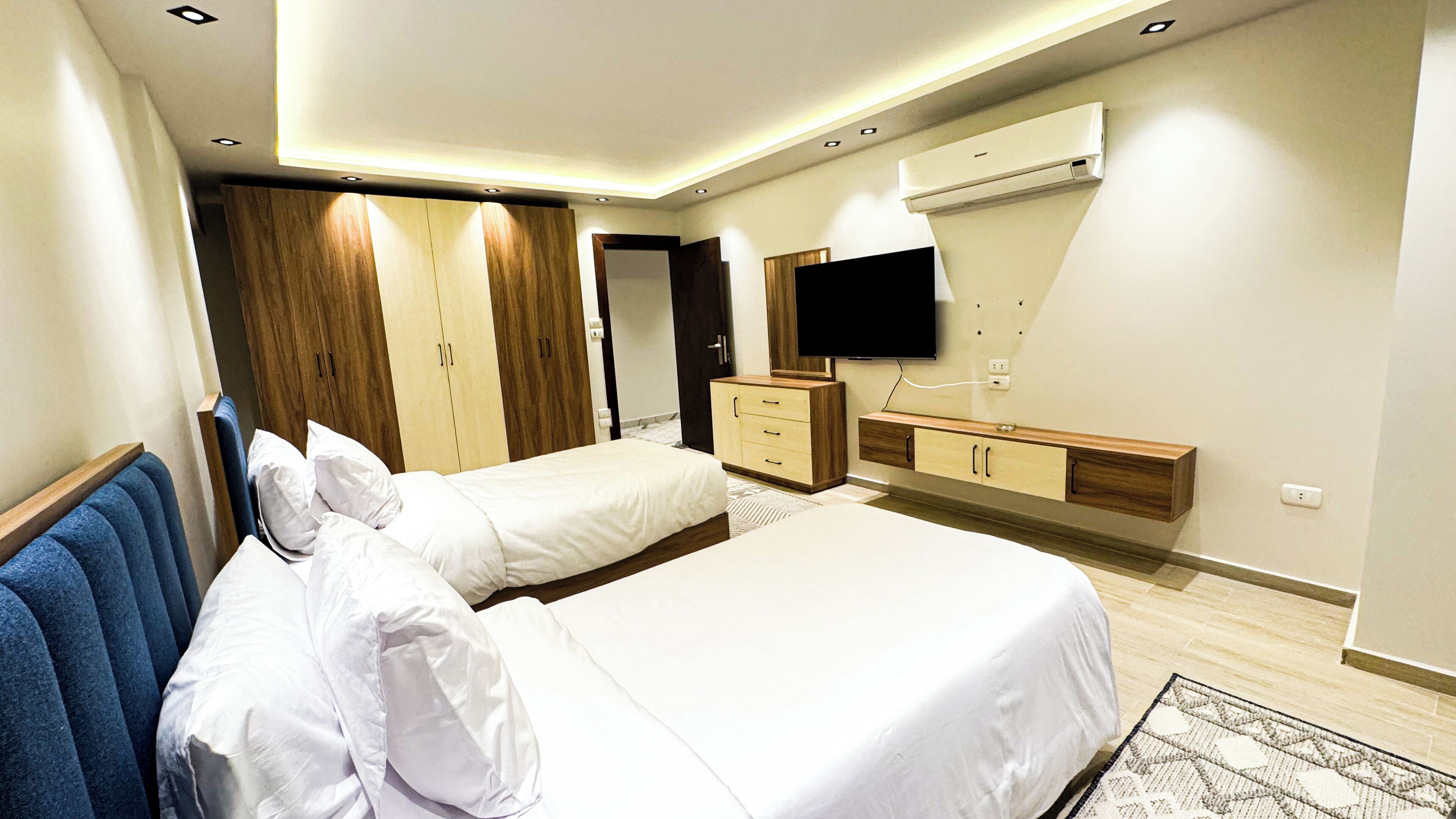 In-room safe, desk, iron/ironing board, free WiFi