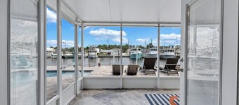 Hernando Beach Gulf Access, Dock & Heated Pool