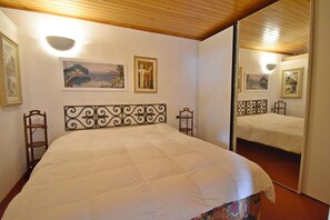 3 bedrooms, bed sheets - Maso Nove Apartment (Madonna di Campiglio)