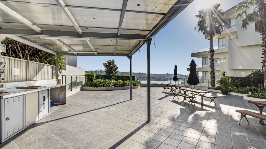 Gorgeous 2-bed Unit Near Riverside Parks