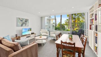 Apartment | Living area