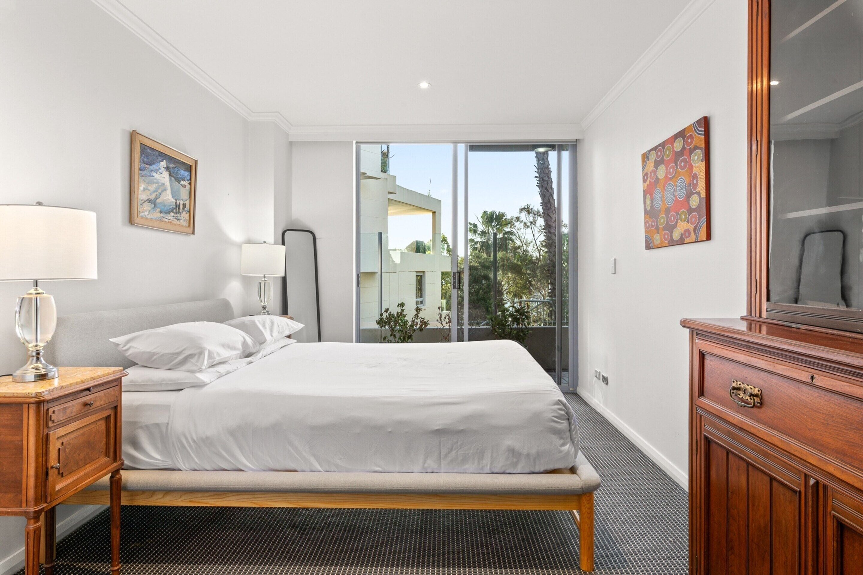 Apartment | 2 bedrooms, laptop workspace, iron/ironing board, bed sheets