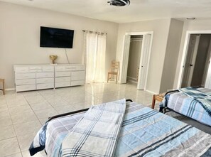 4 chambres, fer et planche Ă repasser, Wi-Fi, literie fournie