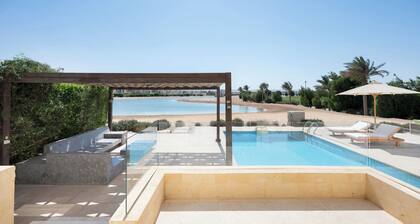 VESTA - Luxury Villa - 4BR - Cyan