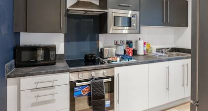 Contractor Friendly - Discounts, Group Stays, Families, Free Wi-Fi, Free Parking