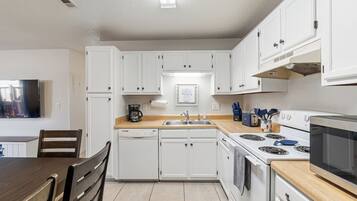 Microwave, oven, stovetop, dishwasher