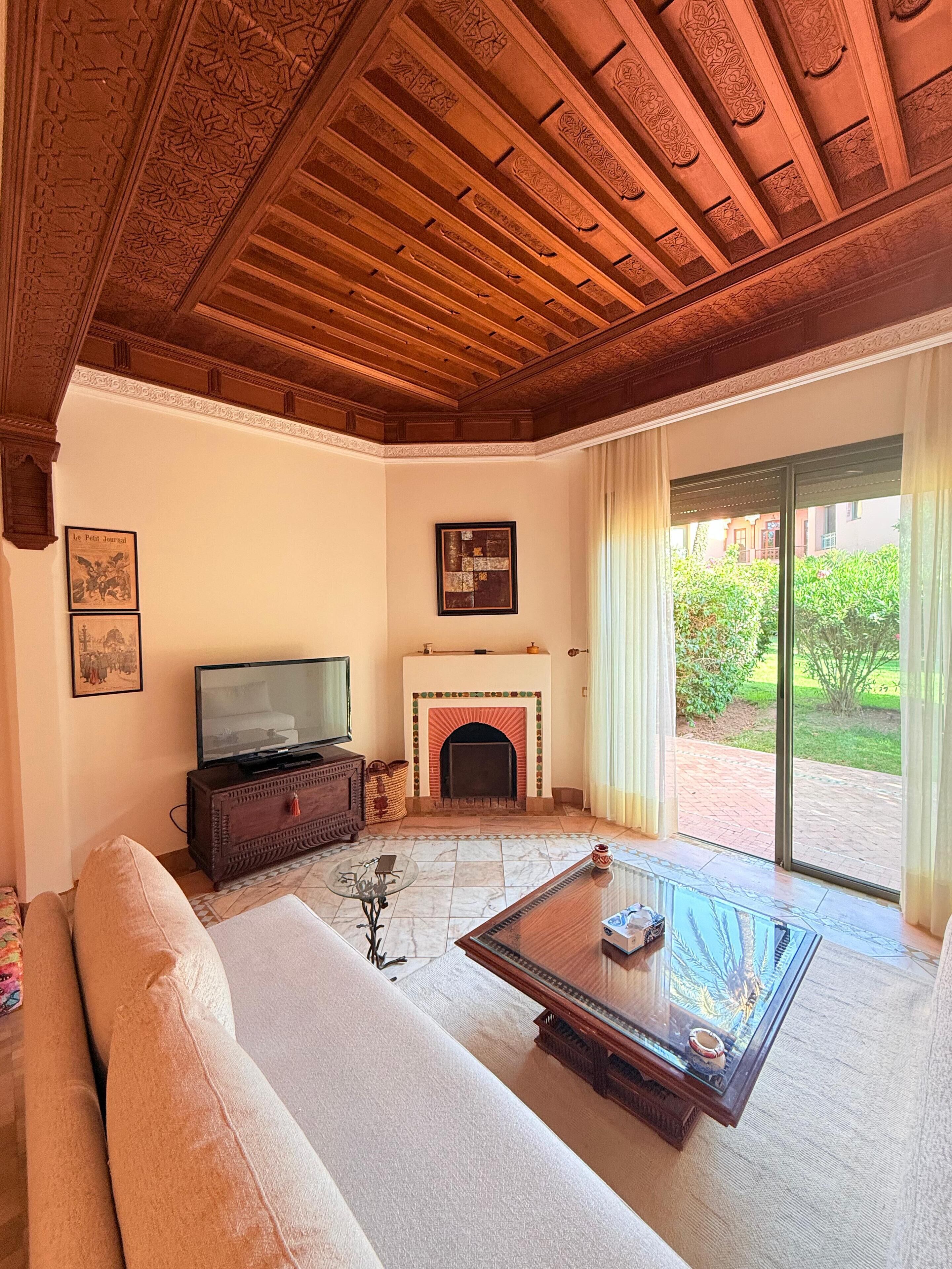 TV connectée, cheminée