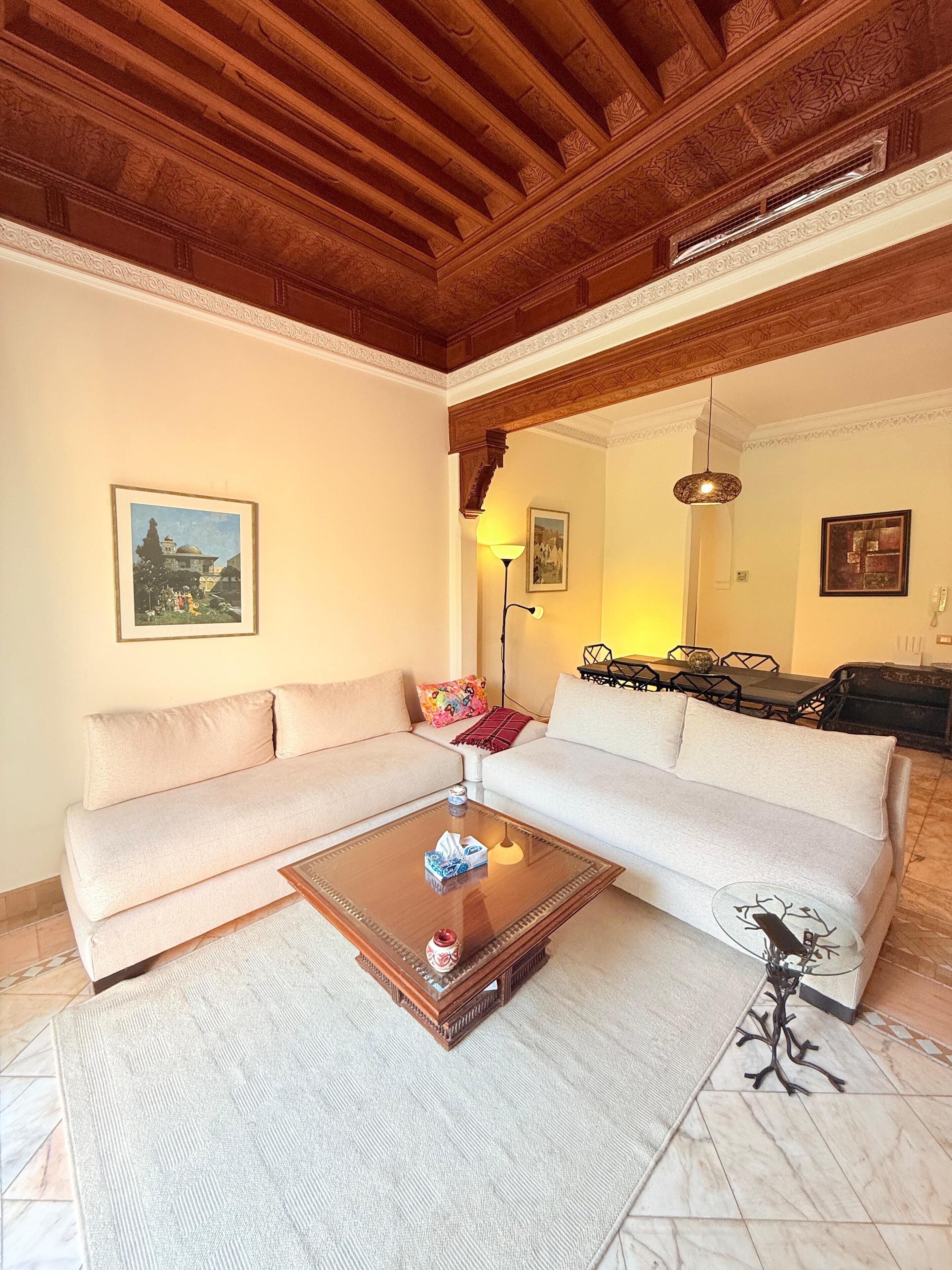 TV connectée, cheminée