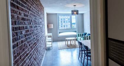 Private Room in a Shared Flat - Lyon 8