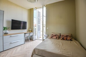 Bügeleisen/Bügelbrett, WLAN, Bettwäsche