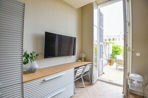 Interior - Bail mobilité - Le Puget - Studio avec terrasse (Marseille)