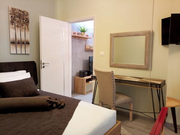 2 chambres, fer et planche à repasser, accès Internet, draps fournis