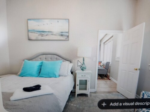 Stylish Downtown Greenville Apartment
1 Block Off Main Street